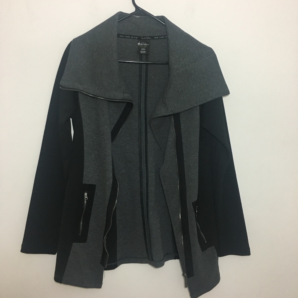 NWOT Nicole Miller New York Activewear Jacket